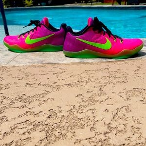 Kobe 11 “Mambacurial” Sneakers- Size 7.5 (Used)